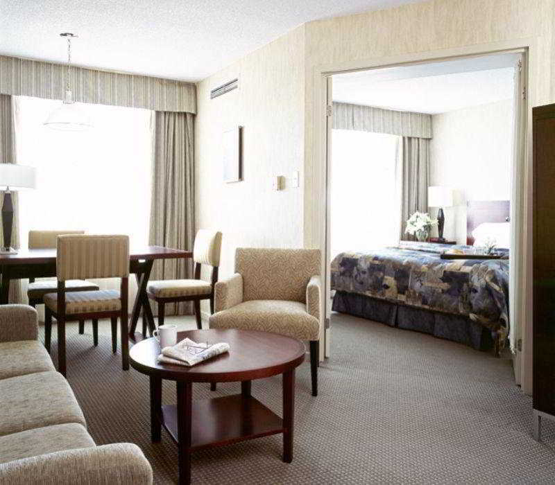 Embassy Suites By Hilton Toronto Airport Εξωτερικό φωτογραφία